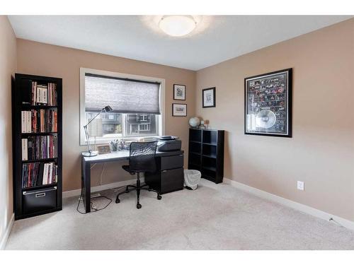 120-413 River Avenue, Cochrane, AB - Indoor Photo Showing Office