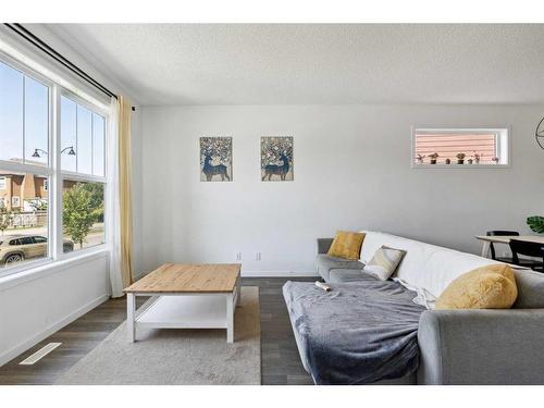 867 Mahogany Boulevard Se, Calgary, AB - Indoor Photo Showing Living Room