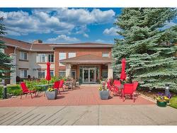 111-550 Prominence Rise SW Calgary, AB T3H 5J1