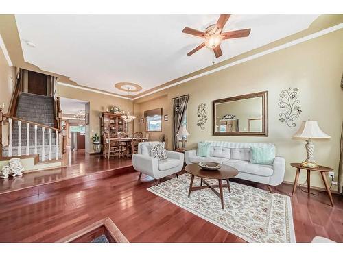 3 Sandringham Way Nw, Calgary, AB - Indoor Photo Showing Living Room