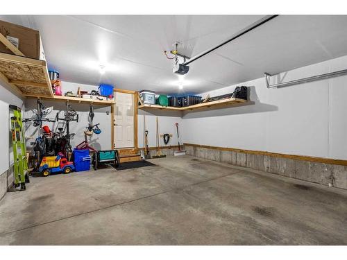 732 Cranbrook Walk Se, Calgary, AB - Indoor Photo Showing Garage