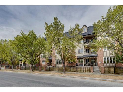 1117-48 Inverness Gate Se, Calgary, AB - Outdoor With Facade