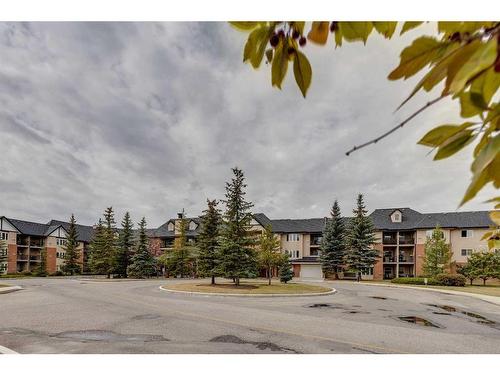 1117-48 Inverness Gate Se, Calgary, AB - Outdoor