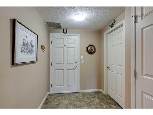 1117-48 Inverness Gate Se, Calgary, AB - Indoor Photo Showing Other Room