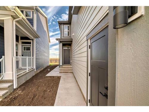 72 Magnolia Bay Se, Calgary, AB - Outdoor