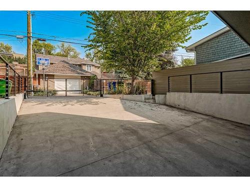 530 Crescent Road Nw, Calgary, AB - Outdoor