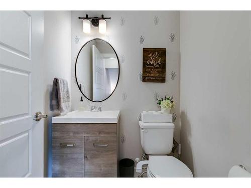 82 Auburn Meadows View Se, Calgary, AB - Indoor Photo Showing Bathroom