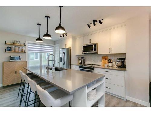 82 Auburn Meadows View Se, Calgary, AB - Indoor Photo Showing Kitchen