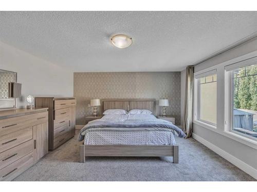 177 Stonemere Close, Chestermere, AB - Indoor Photo Showing Bedroom