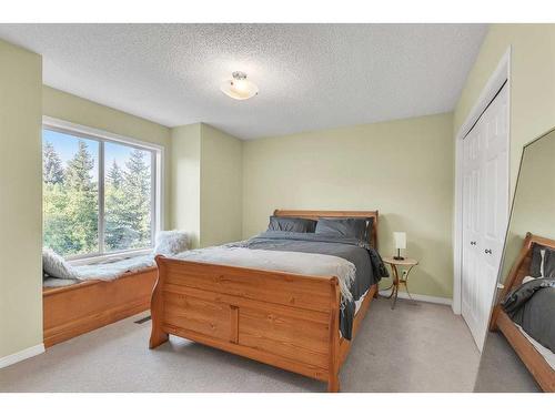 2 Canso Court Sw, Calgary, AB - Indoor Photo Showing Bedroom