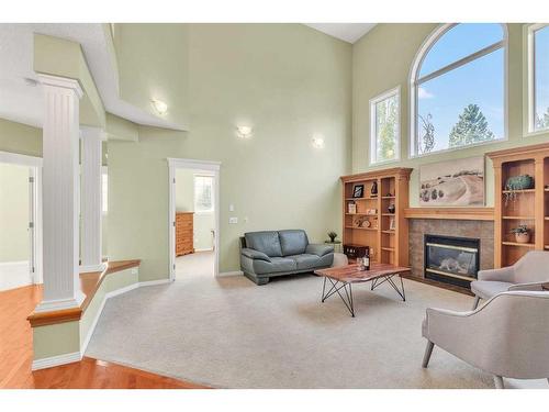 2 Canso Court Sw, Calgary, AB - Indoor With Fireplace