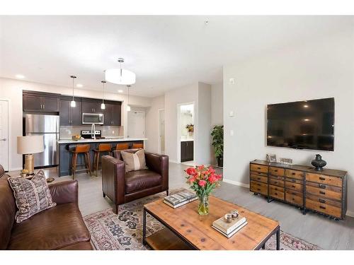 236-20 Seton Park Se, Calgary, AB - Indoor Photo Showing Living Room