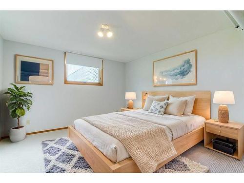 240004 Vale View Road, Rural Rocky View County, AB - Indoor Photo Showing Bedroom