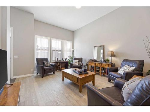 41 Legacy Glen Place Se, Calgary, AB - Indoor Photo Showing Living Room