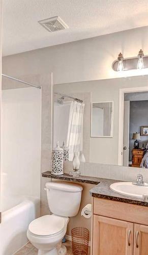 11 Bridlecrest Road Sw, Calgary, AB - Indoor Photo Showing Bathroom