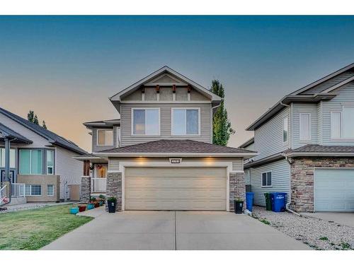 2733 Coopers Circle Sw, Airdrie, AB - Outdoor With Facade