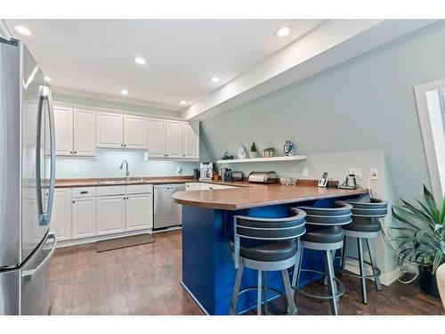 41-700 Ranch Estates Place Nw, Calgary, AB - Indoor Photo Showing Kitchen