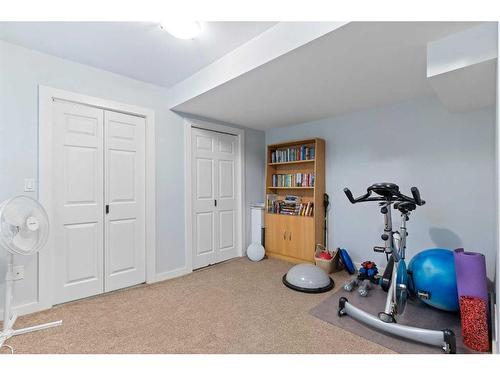 41-700 Ranch Estates Place Nw, Calgary, AB - Indoor Photo Showing Gym Room