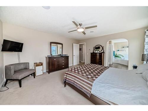 316 Springmere Way, Chestermere, AB - Indoor Photo Showing Bedroom