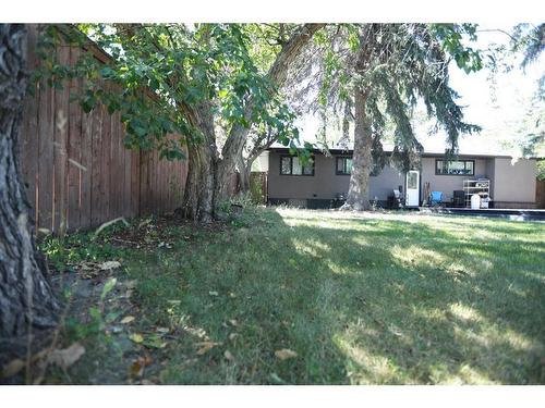 7824 Elbow Drive Sw, Calgary, AB - Outdoor