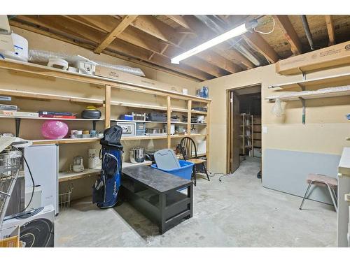 127 2Nd Avenue West, Hussar, AB - Indoor