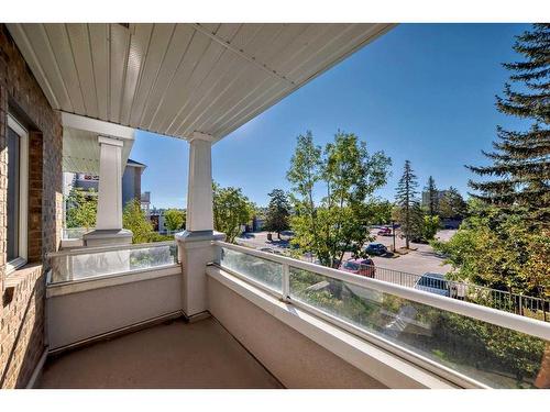 209-790 Kingsmere Crescent Sw, Calgary, AB - Outdoor With View