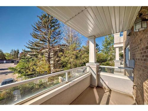 209-790 Kingsmere Crescent Sw, Calgary, AB - Outdoor With Exterior