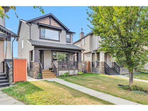 197 Saddlebrook Way Ne, Calgary, AB - Outdoor With Deck Patio Veranda With Facade