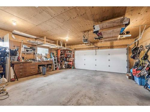 1164 Lake Wapta Road Se, Calgary, AB - Indoor Photo Showing Garage