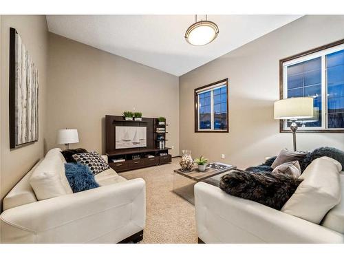 9 Pantego Link Nw, Calgary, AB - Indoor