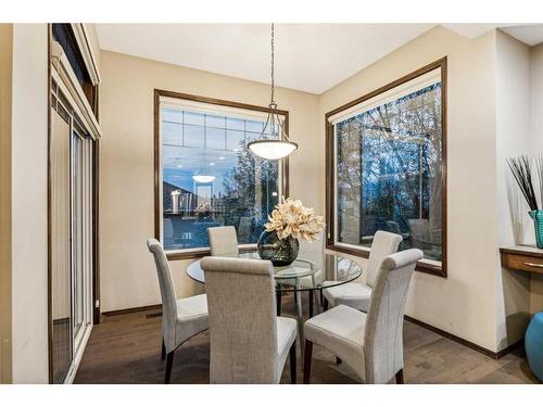 9 Pantego Link Nw, Calgary, AB - Indoor Photo Showing Dining Room