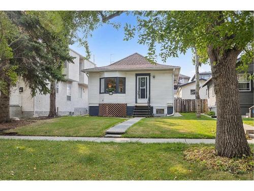 115 25 Avenue Nw, Calgary, AB - Outdoor