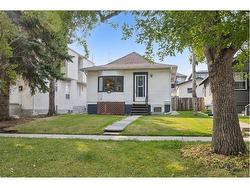 115 25 Avenue NW Calgary, AB T2M 2A4