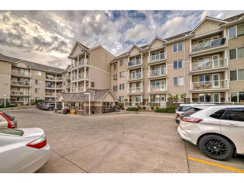 228-500 Rocky Vista Gardens Nw, Calgary, AB - Outdoor With Balcony With Facade