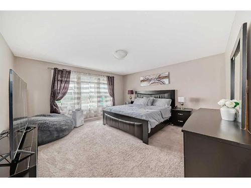 88 Redstone Villas Ne, Calgary, AB - Indoor Photo Showing Bedroom