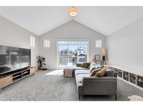 202 Sage Bluff Rise Nw, Calgary, AB - Indoor Photo Showing Living Room