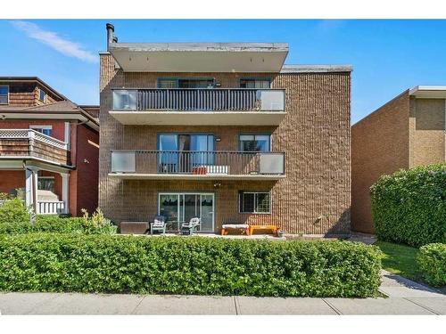 B-518 18 Avenue Sw, Calgary, AB - Outdoor With Balcony