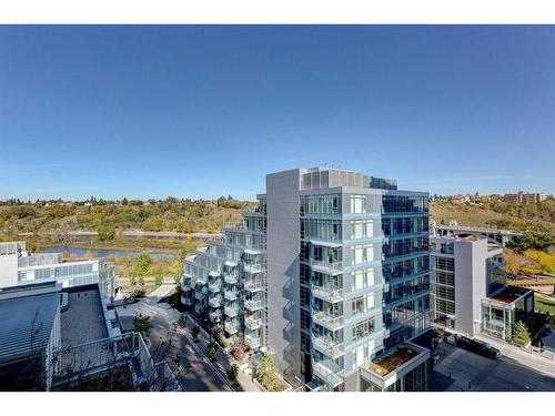 913-222 Riverfront Avenue Sw, Calgary, AB - Outdoor With Balcony