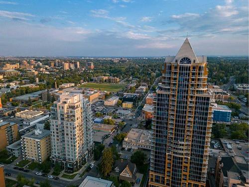 1603-817 15 Avenue Sw, Calgary, AB - Outdoor With View