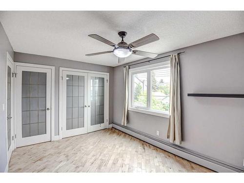 4-712 4 Street Ne, Calgary, AB - Indoor Photo Showing Other Room