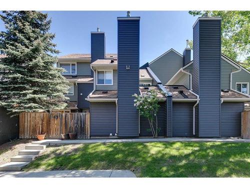 216-34 Glamis Green Sw, Calgary, AB - Outdoor