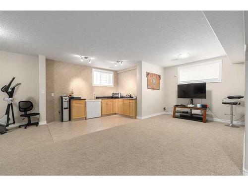 75 West Cedar Rise Sw, Calgary, AB - Indoor