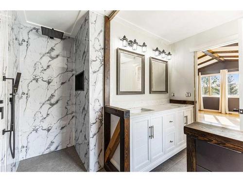 311 Hawkland Place Nw, Calgary, AB - Indoor Photo Showing Bathroom