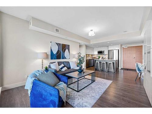 509-560 6 Avenue Se, Calgary, AB - Indoor Photo Showing Living Room