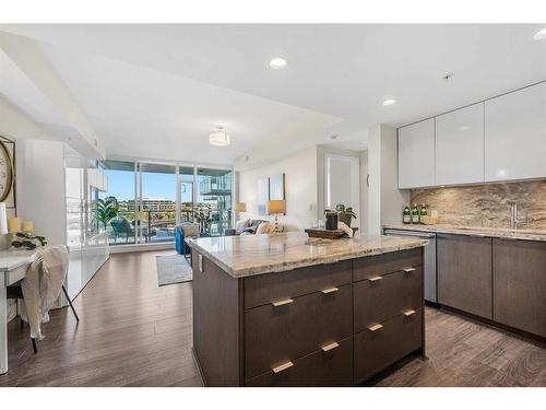 509-560 6 Avenue Se, Calgary, AB - Indoor Photo Showing Kitchen With Upgraded Kitchen