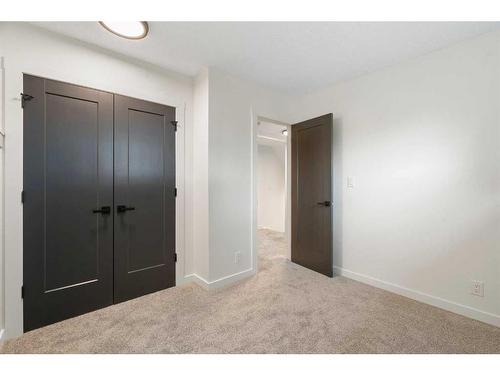 5731 Dalhousie Drive Nw, Calgary, AB - Indoor Photo Showing Other Room