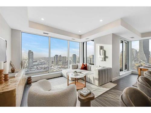 2108-530 3 Street Se, Calgary, AB - Indoor Photo Showing Living Room