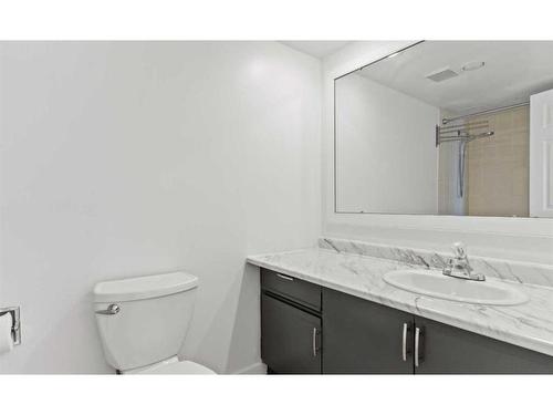 502-1334 14 Avenue Sw, Calgary, AB - Indoor Photo Showing Bathroom