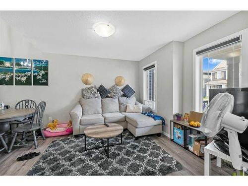 178 Cityside Grove Ne, Calgary, AB - Indoor Photo Showing Living Room