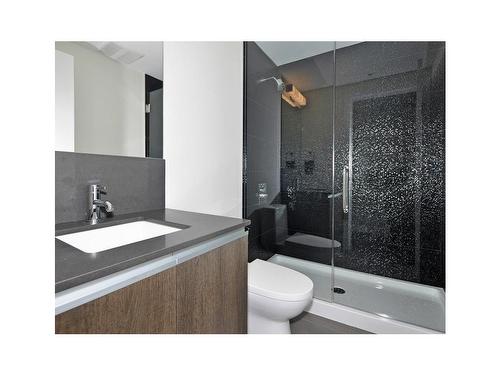 1409-1188 3 Street Se, Calgary, AB - Indoor Photo Showing Bathroom